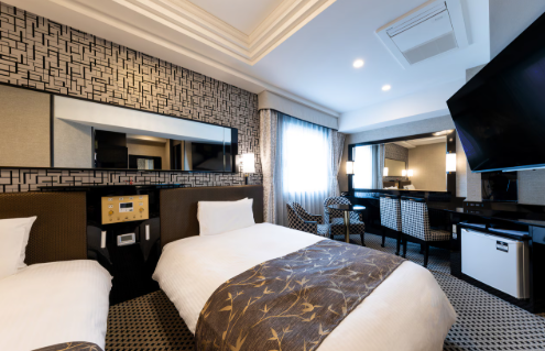 アパホテル〈西船橋駅前〉